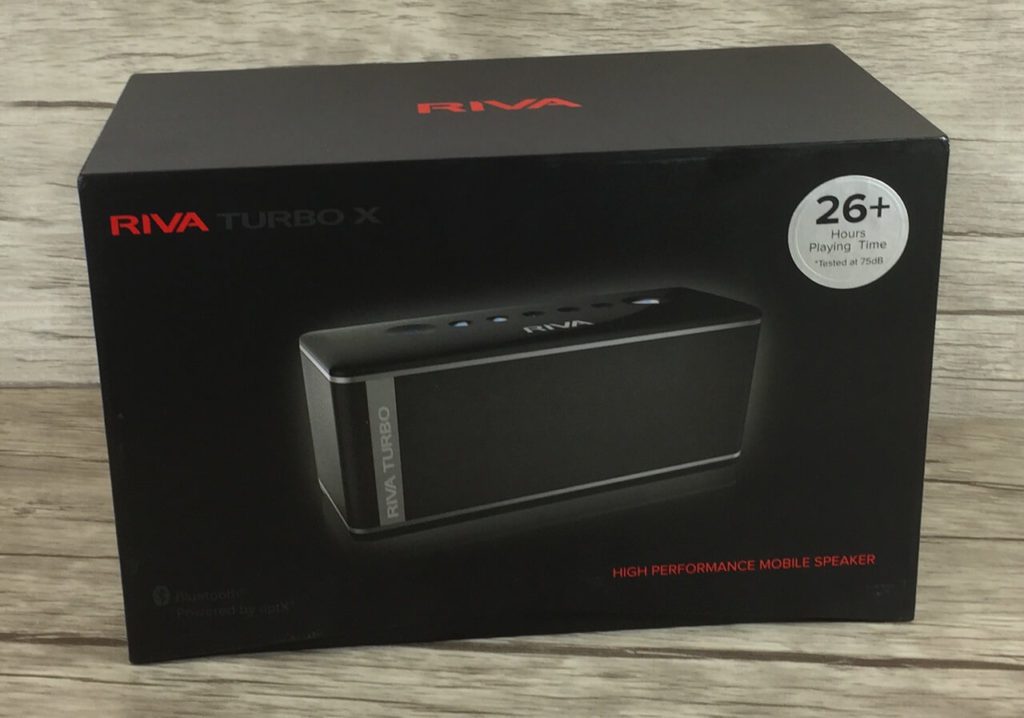 Packshot: This is what the packaging of the RIVA Turbo X looks like.