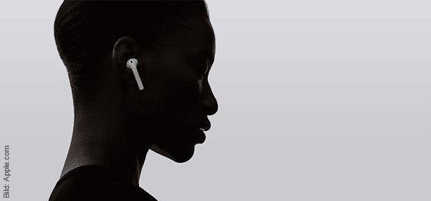 You can now buy the AirPods in the Apple Online Store. While yours is waiting for their delivery, you can study the following remarks on testing the wireless headphones