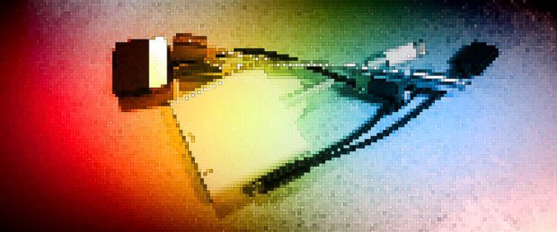Adapter und Adapterkabel sind eine beliebte Anschaffung bei Mac- und iPhone-Usern – das liegt nicht zuletzt daran, dass Apple gerne "alte Zöpfe" abschneidet und nur neue Schnittstellen in den Geräten integriert.