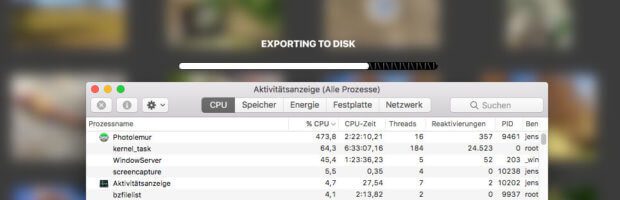 Ruft man die Aktivitätsanzeige auf, während Photolemur ein paar Bilder überarbeitet, sieht man schnell, dass die Software wirklich fleissig die CPU nutzt. Man kann zwar noch mit Arbeiten, aber Videoschneiden oder 3D-Renderings sollte man lieber vertagen. Beim Surfen oder Mailen war mein MacBook Pro aber nicht ausgebremst worden und reagierte noch normal.
