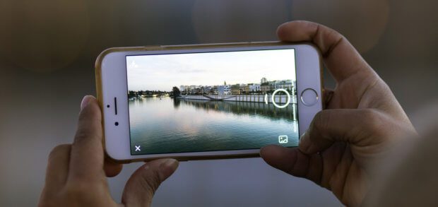La top 10 dei migliori smartphone con una o due fotocamere sul retro la trovate qui! I telefoni fotografici nel 2017 sono dotati di stabilizzatore, HDR, zoom e flash True Tone. Ma qual è la migliore fotocamera tra migliaia di cellulari? Scoprilo! Miglior test dell'elenco delle fotocamere dei telefoni cellulari