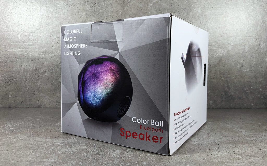 Color ball with music function would be the right name for this speaker (photos: Sir Apfelot).