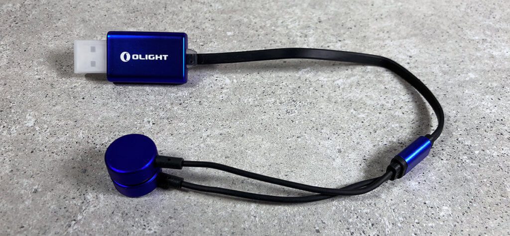 Small and light: the right battery charger for ultra-light travelers and for everyone who likes to have a charger with them on short trips and other vacations.