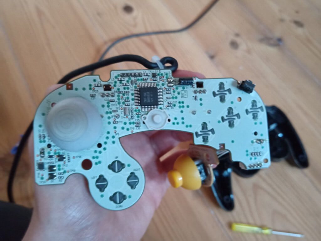 Replacing Gamecube Controller Analog Sticks Sir Apfelot