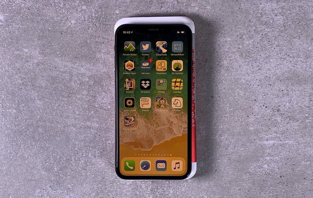 Here is the BigBlue USB pocket warmer on my iPhone X - it's not much bigger!