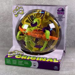 The Spin Master Perplexus Original ball labyrinth is one of the Preplexus variants that can be classified as medium difficulty (Photos: Sir Apfelot).