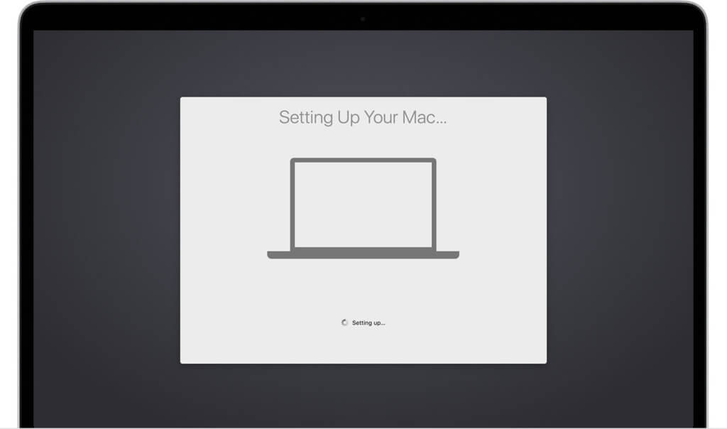 Wird der Mac eingerichtet, das Fenster zeigt aber nach über zehn Minuten oder gar nach Stunden keinen Fortschritt? Hier findet ihr Lösungen für das Problem beim macOS-Catalina-Upgrade. Bild: Apple.com