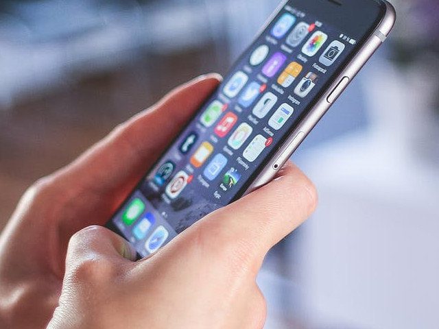 Rechnungen für Käufe im App Store und iTunes anfordern ...