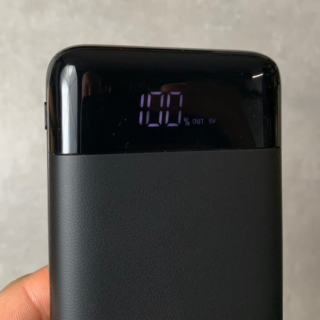 Charmast 20.800 mAh power bank in the test