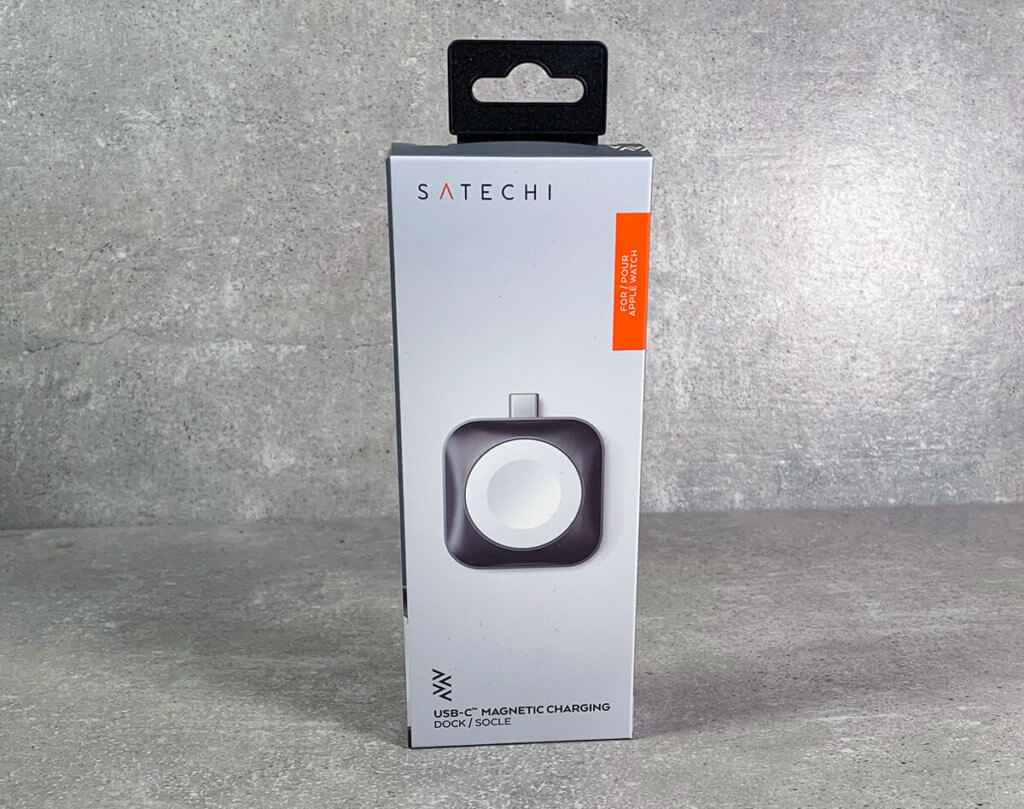 The packaging of the Magnetic Charging Dock from Satechi already shows how small the charging dock is (photos: Sir Apfelot).