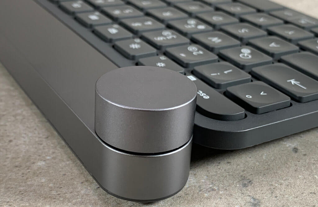 La corona es sin duda la característica más destacada del teclado Logitech Craft. Y estoy seguro de que se invirtió mucho poder mental en el desarrollo de este componente (fotos: Sir Apfelot).