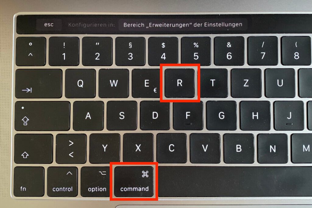 In both instructions you have to boot the Mac into recovery mode. To do this, hold down CMD + R when restarting (Photos: Sir Apfelot).