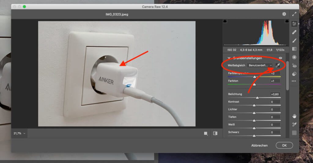 In Photoshop's RAW development module you will find the "White balance" area, where you can use the pipette to select a white or gray area in the image. Photoshop then adjusts the colors accordingly (screenshots: Sir Apfelot).