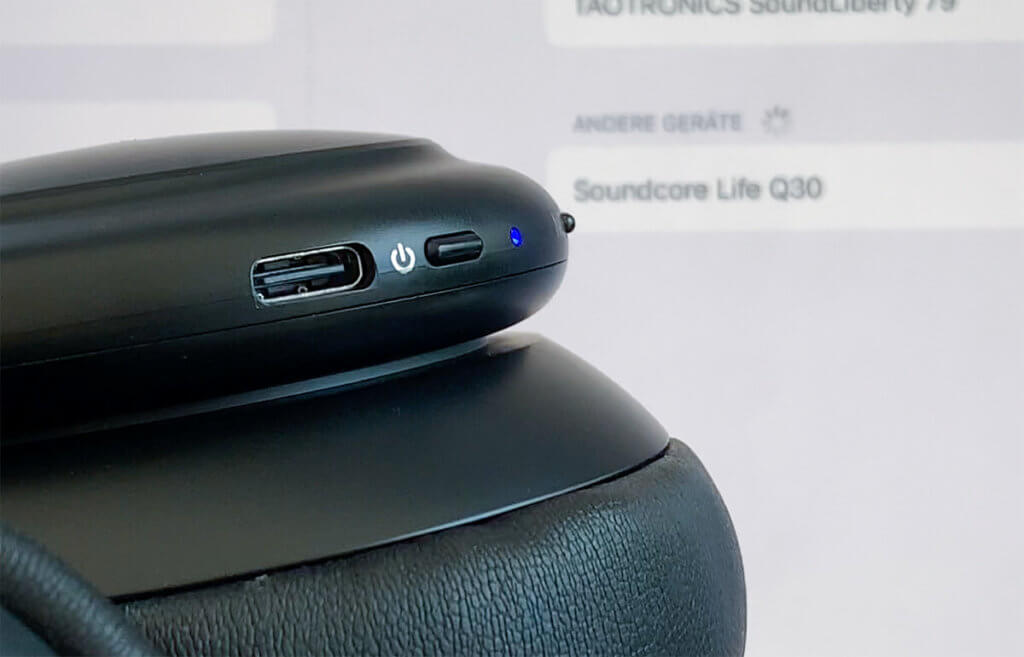 Parowanie Life Q30 jest bardzo łatwe przez Bluetooth. Jeśli chcesz je ponownie połączyć, przytrzymaj przycisk podczas włączania, aż rozlegnie się dźwięk sonaru.