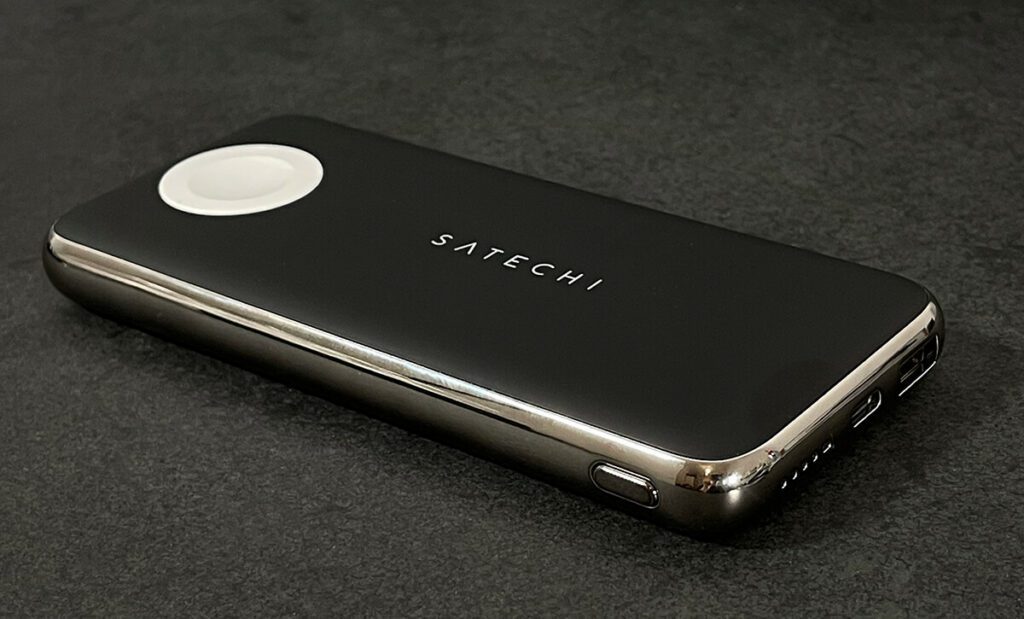 The Satechi power bank is definitely an eye-catcher and one of the most elegant power banks that I know.