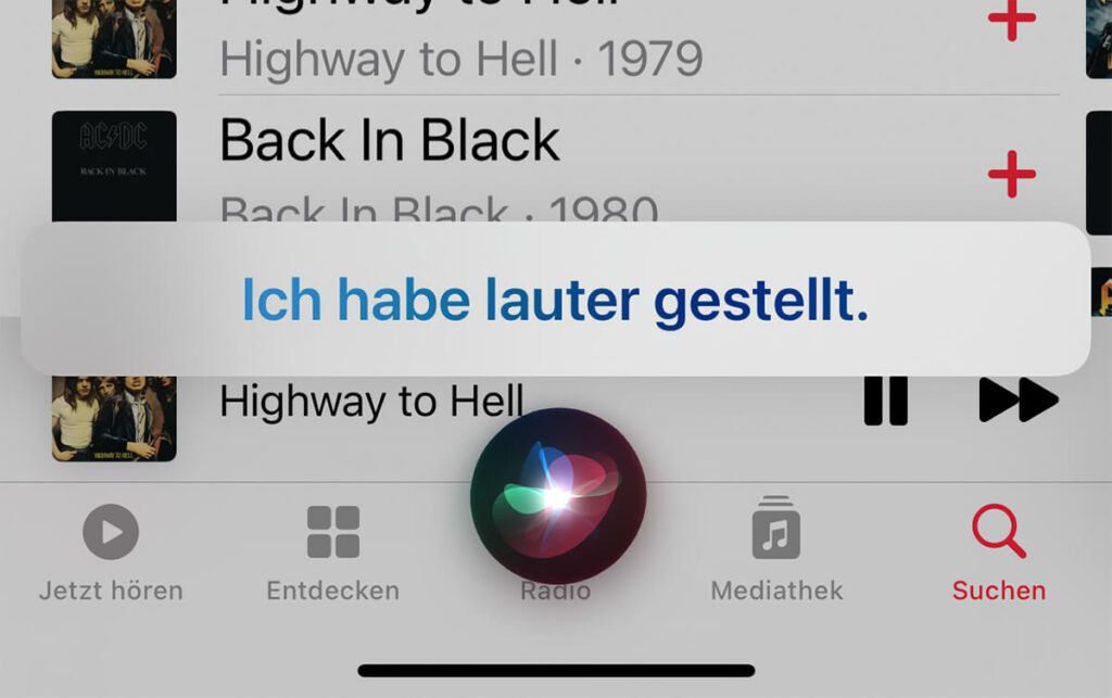 After activating Siri with "Hey TT", you can send your voice commands as usual and, for example, turn up the music.