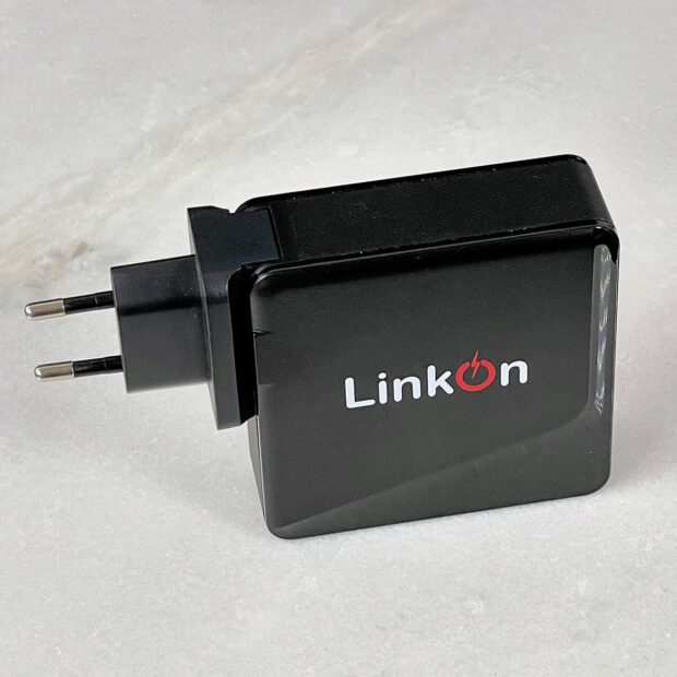 Fuente de alimentación USB multipuerto en prueba: LinkOn Ganius
