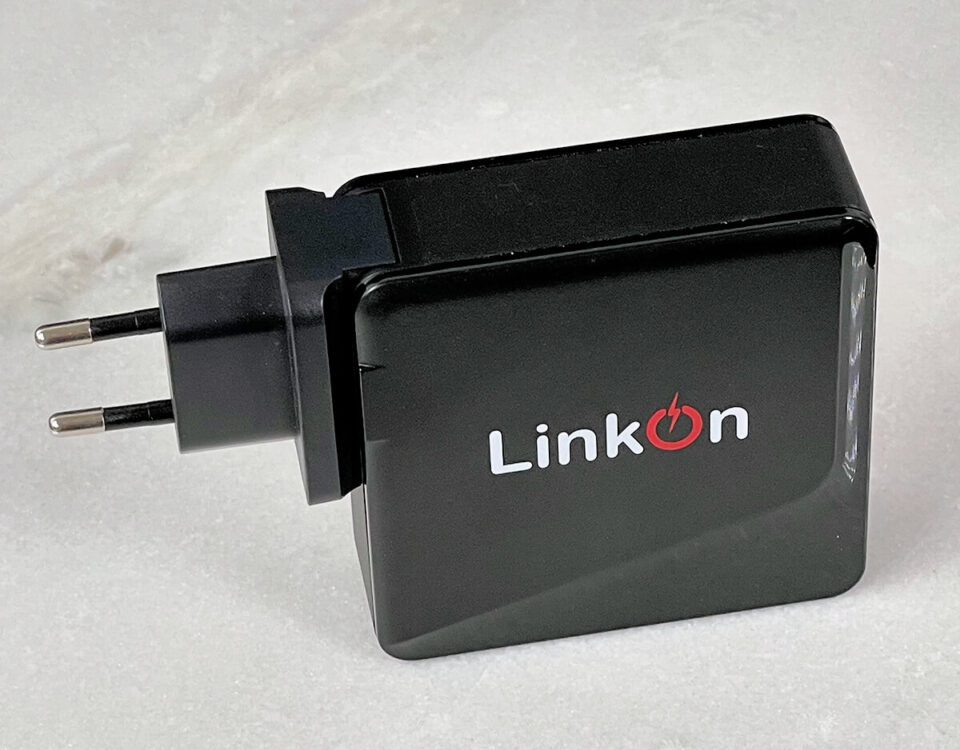 Multiport USB power supply in the test: LinkOn Ganius