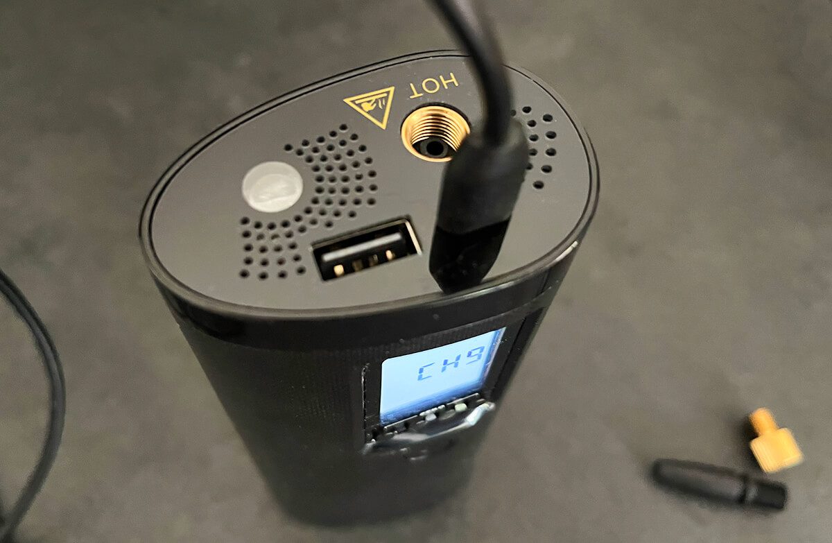 Tragbare schwarze Luftpumpe Wiederaufladbare elektrische Luftpumpe Z7H1 