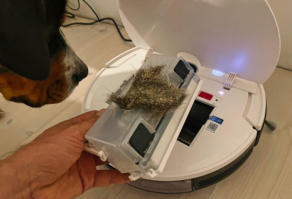 Yeedi Vac Max vacuum cleaner dog hair pet hair