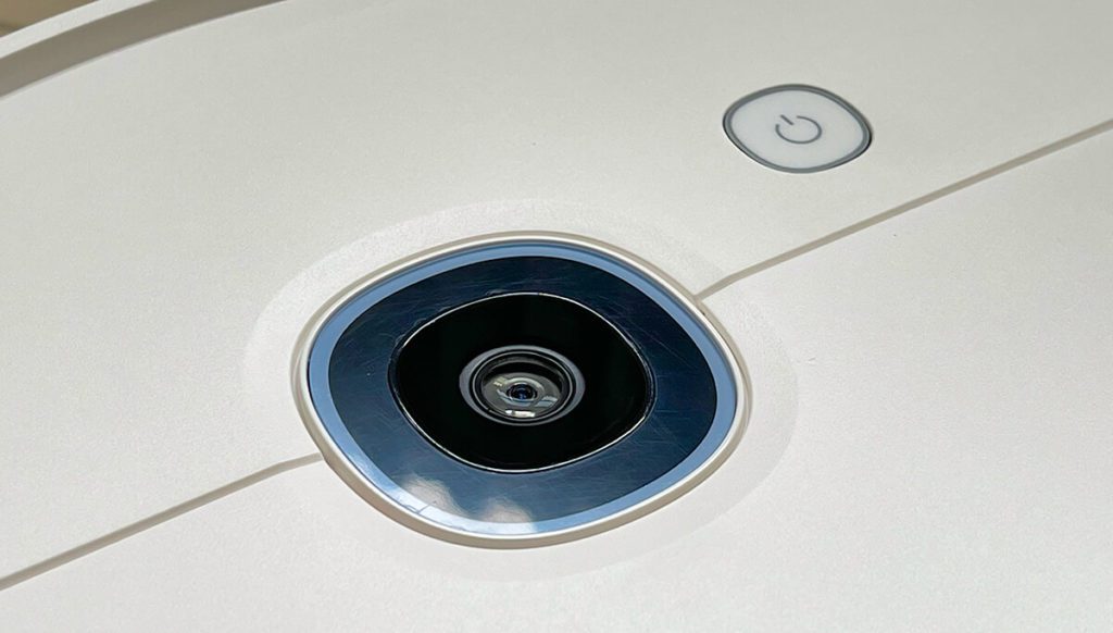 A camera is built into the top of the vacuum cleaner for visual navigation. For those who wear aluminum hats, the vacuum cleaner robot is likely to fall through the cracks.