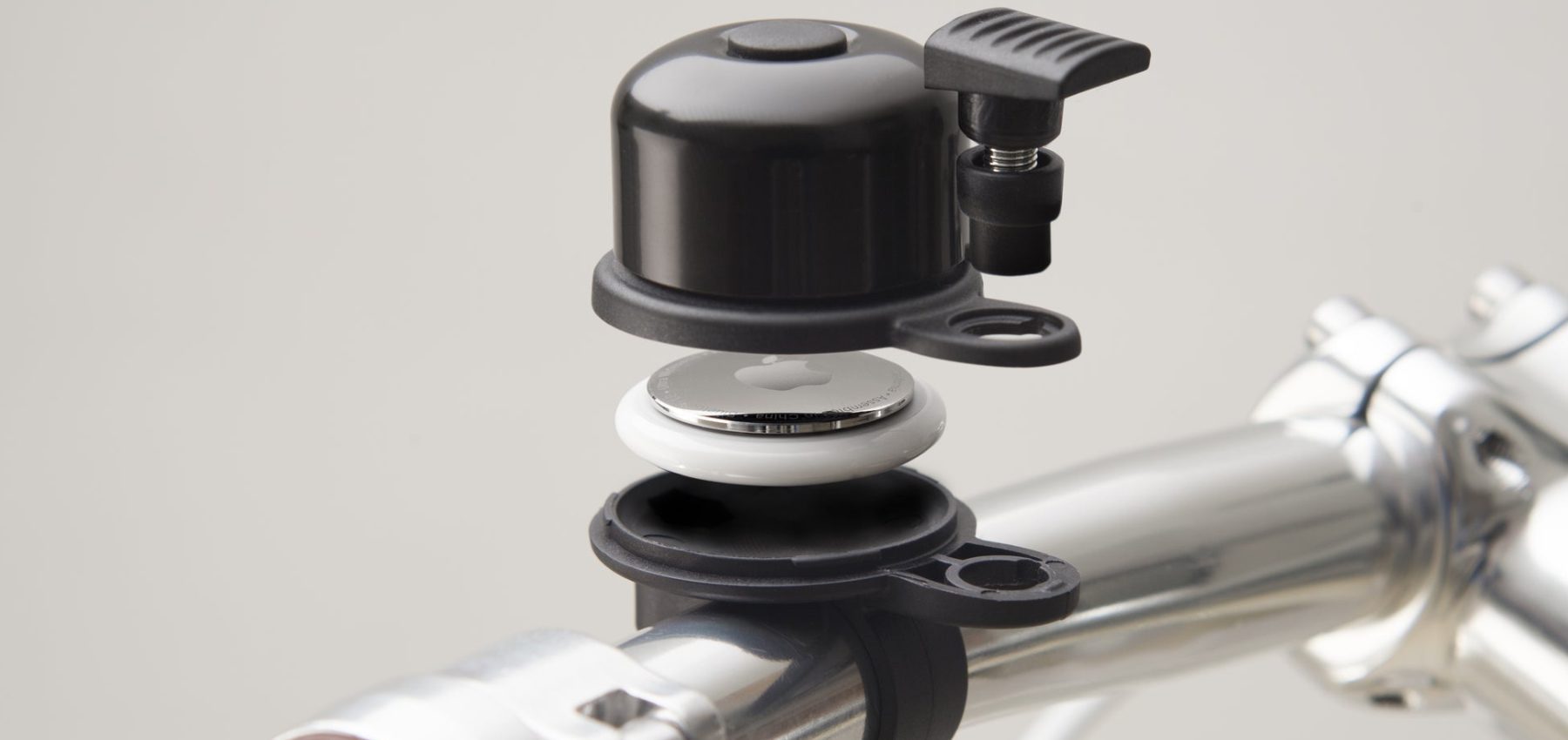 AirBell AirTags unauffällig am Fahrrad verstecken