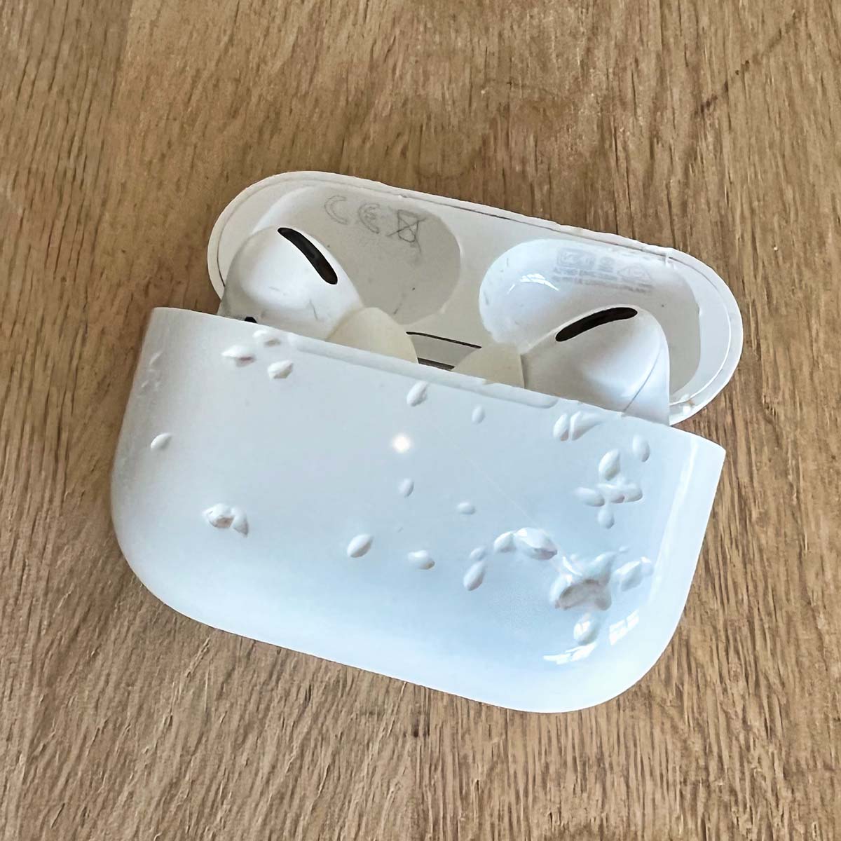 Forsendelse brochure Egenskab AirPods Pro Hurt! I Just Upgraded From The Original AirPods To The Pro And  After Days My Ears Are Extremely Sore! Not From The Ear Tip But From The  Bulky Speaker 