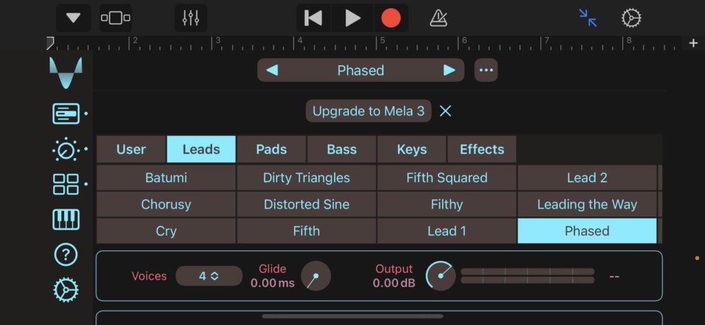 Po wybraniu możesz także użyć opcji syntezatora i efektów na klawiaturze GarageBand oraz jako elementów utworzonego tam utworu.