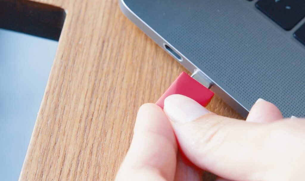 The Luna Display with USB-C connector even supports the 5K display of the old Retina 5K iMac.