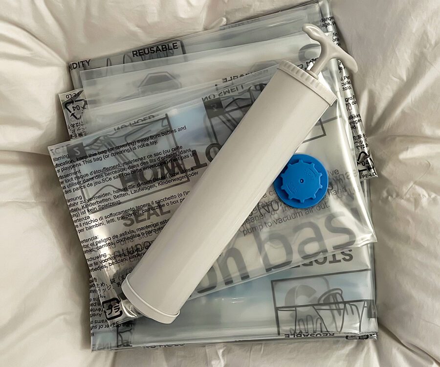 Vacuum bags for duvets and clothes