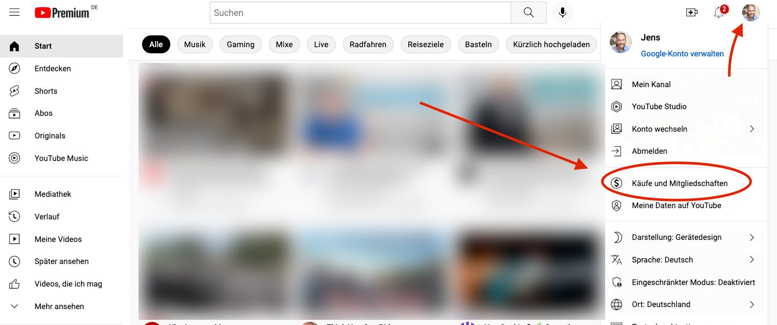 DIeses Menü kann man aufrufen, indem man oben rechts in YouTube auf sein Profil-Bild klickt.