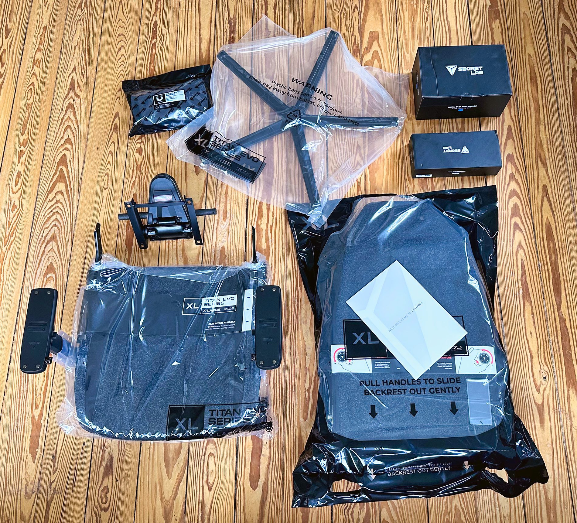 Hier sieht man den Lieferumfang, der in der Packung enthalten ist.