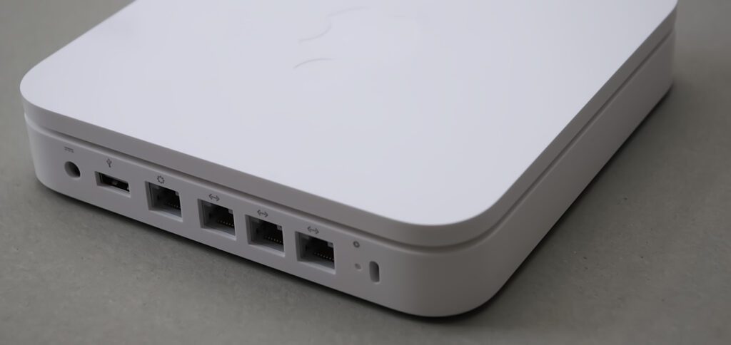 Am Apple Mac wird das Netzwerkprotokoll AFP bald nicht mehr unterstützt, ggf. ab macOS 16. Das ist das Aus für die AirPort Time Capsule als Backup-Lösung.