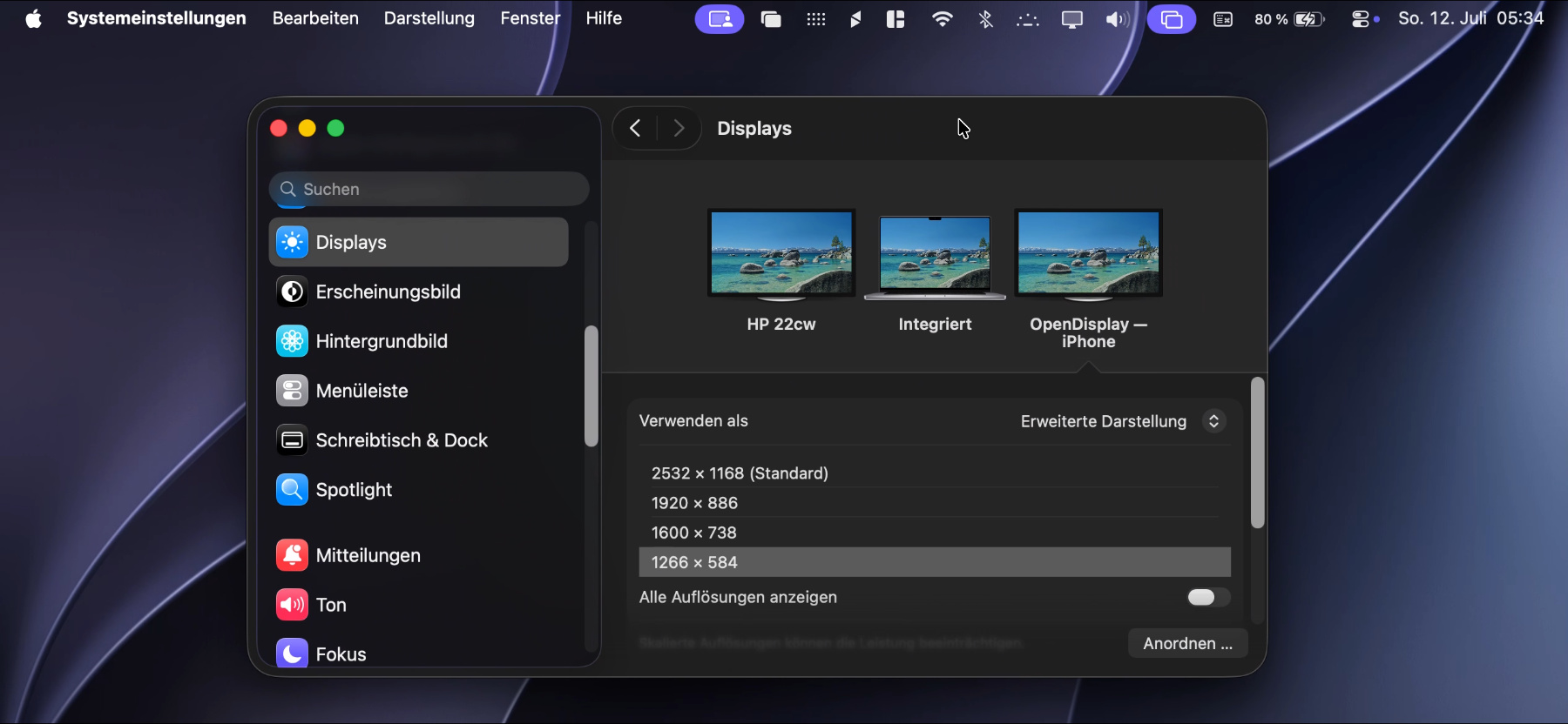 Screenshot meines iPhones mit OpenDisplay als Mac-Erweiterung.
